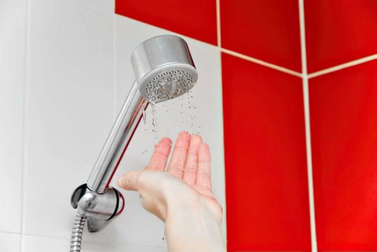 How To Clean A Showerhead